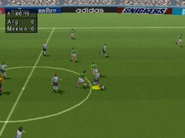 FIFA - Road to World Cup 98 (JP) screen shot game playing